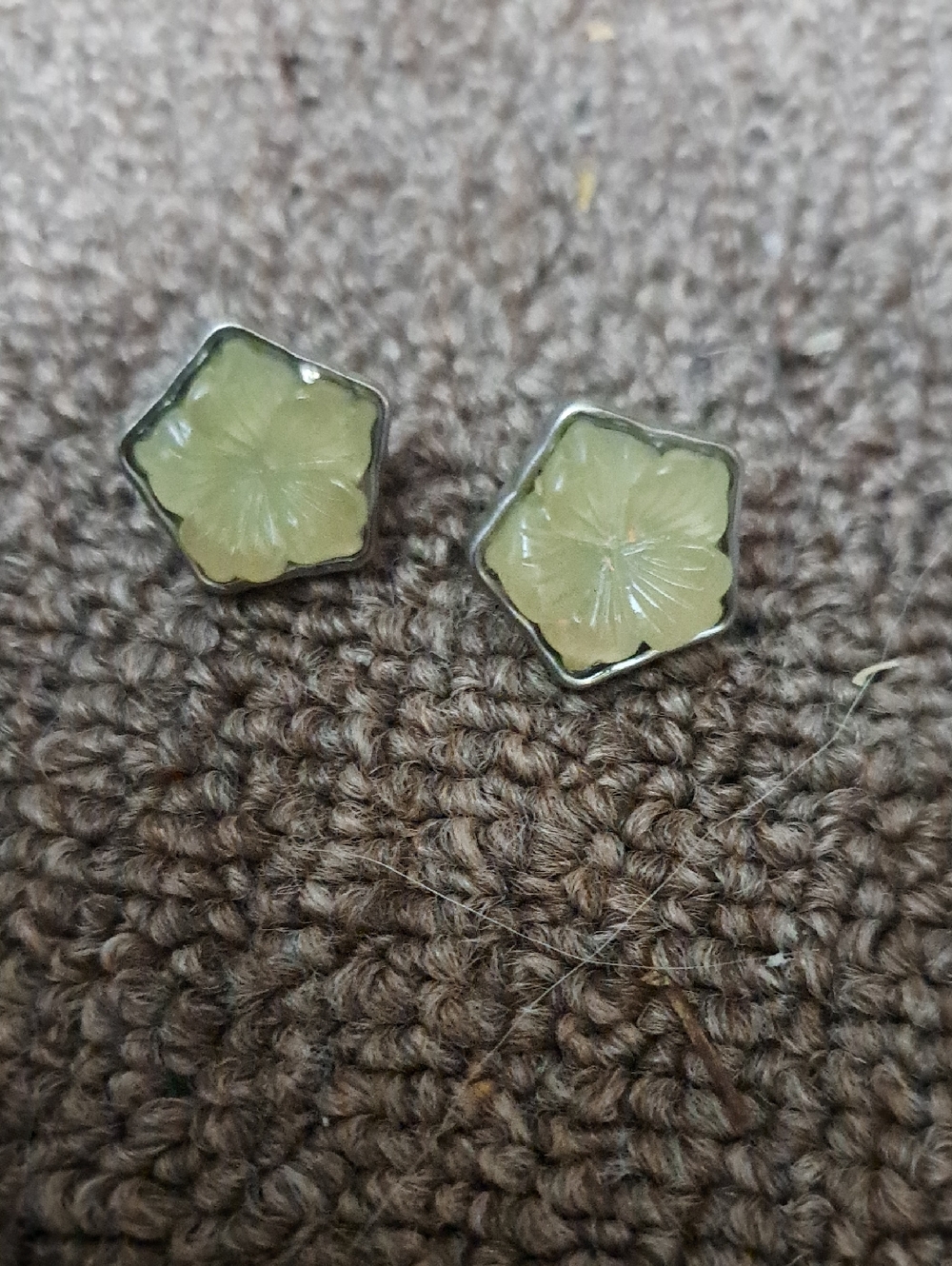 Floral Carved Resin Studs!